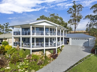 24 Peter Mark Circuit South West Rocks , NSW, 2431